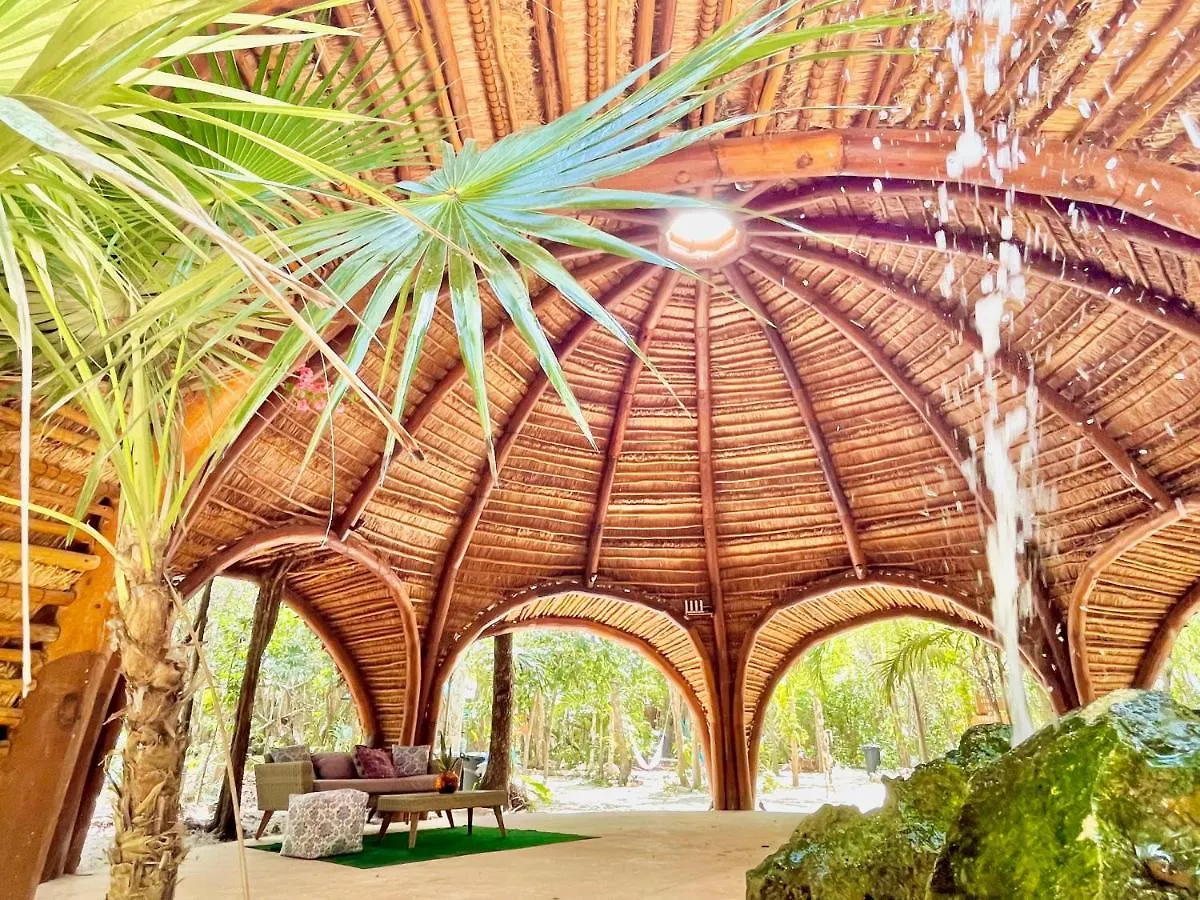 Appartamento Ku Kuk Glamping Chemuyil Messico