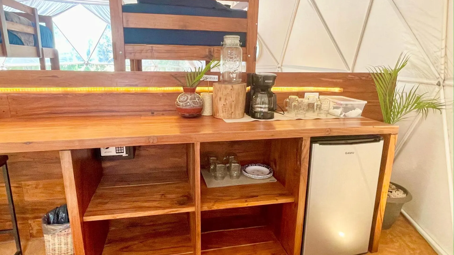 Ku Kuk Glamping Apartment Chemuyil Mexico