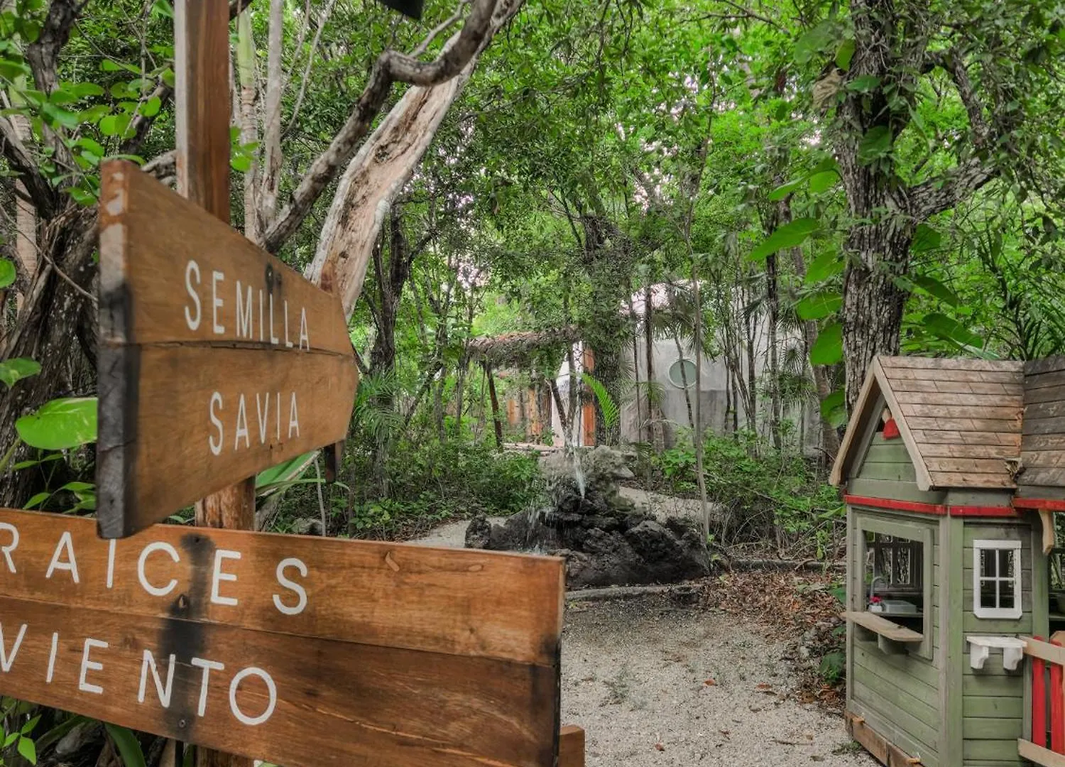 Ku Kuk Glamping Apartment Chemuyil Mexico