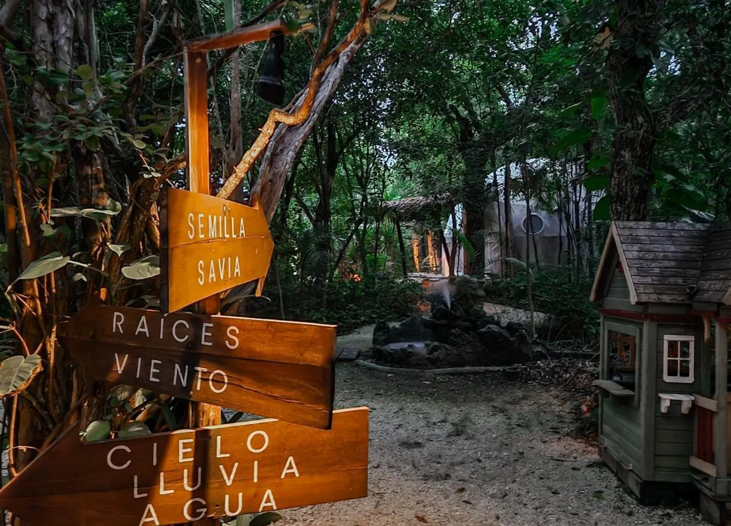 Ku Kuk Glamping Apartment Chemuyil 0*,  Mexico