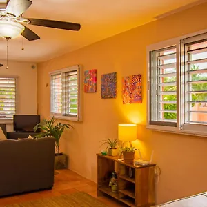 Apartment Budgies, Cozumel
